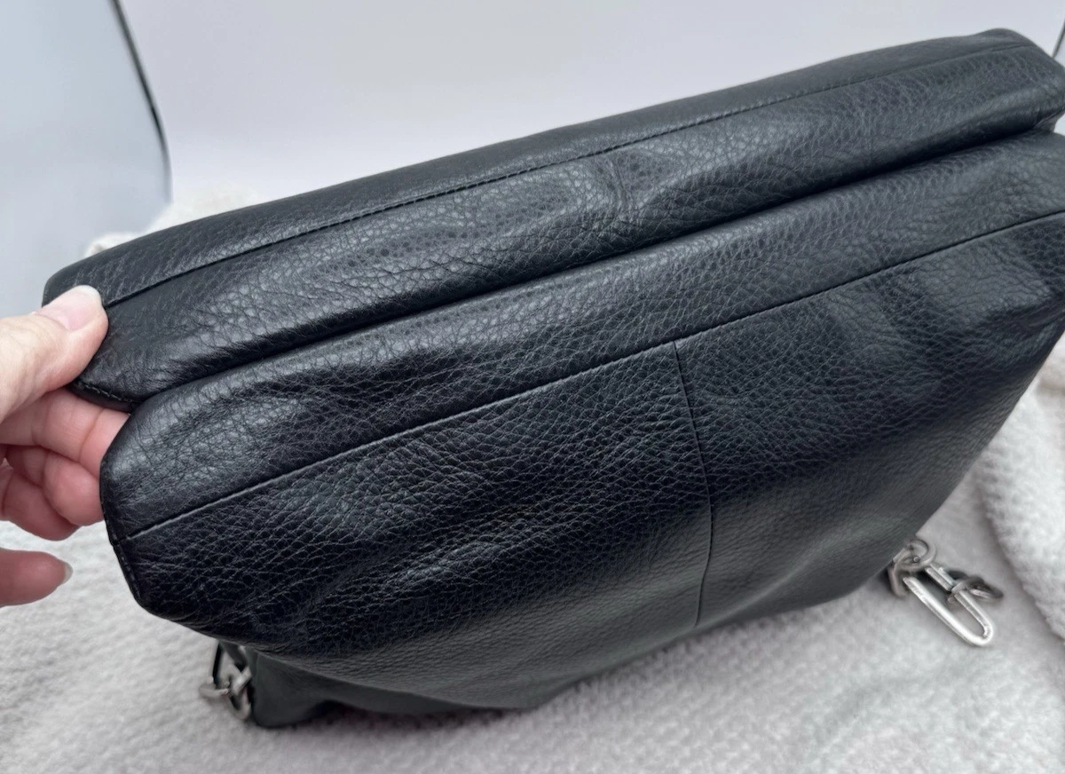 COACH MADISON PATTA SPALLA NERA CON GLITTER PITONE ARGENTO F26337