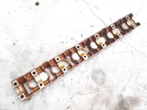 1748042 Zylinderköpfe und Kopfhauben (ROCKER VALVE COVER) für UK1947493-92