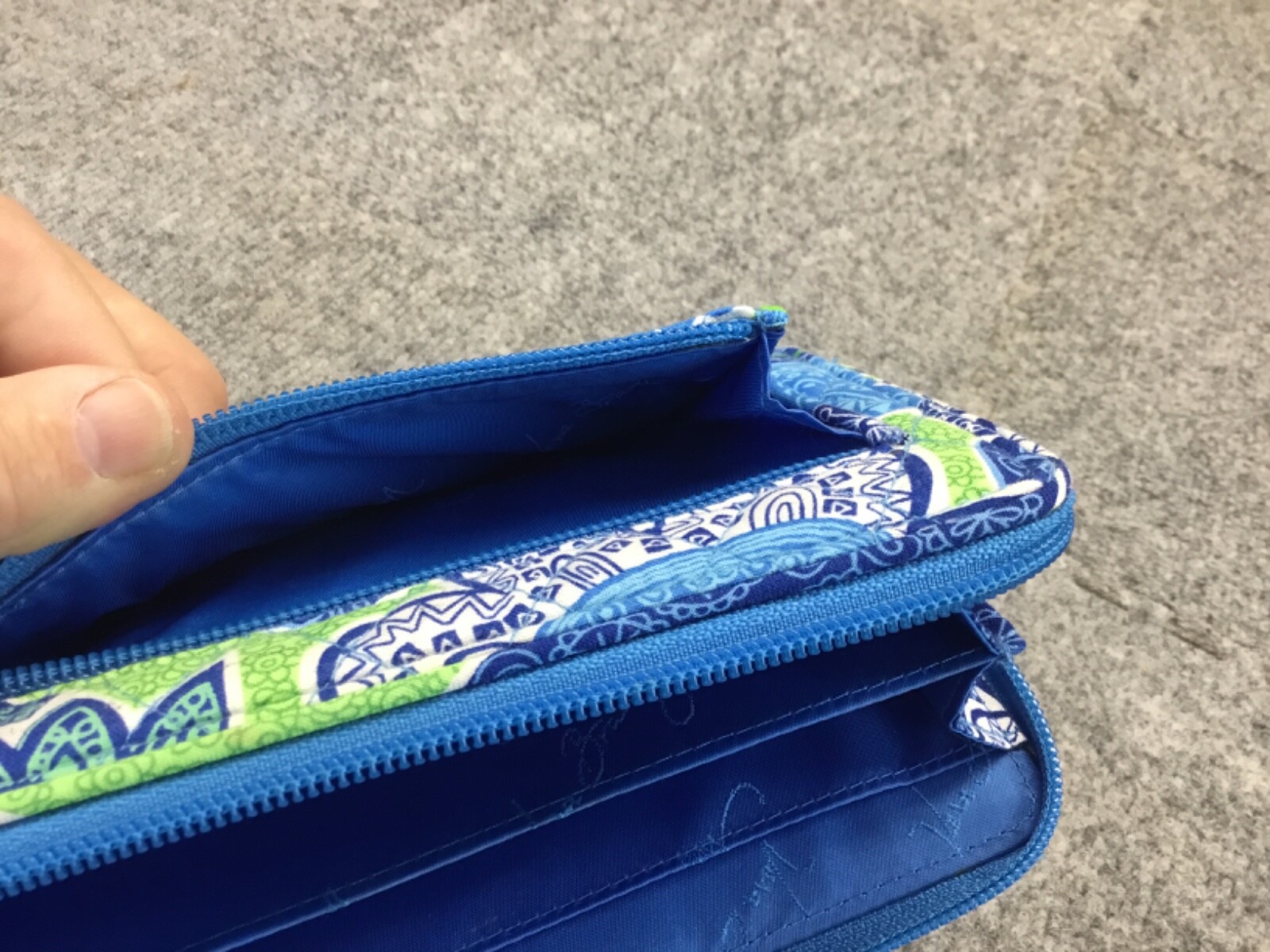 Vera Bradley Wallet Womens Clutch Blue Turn Lock RP $75 Flowers | eBay