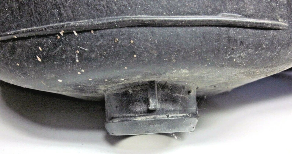 Ford Taurus SE 2004 Mercury Sable lado del conductor cubierta inferior de fábrica OEM 54021A37 Foto 4 de 4