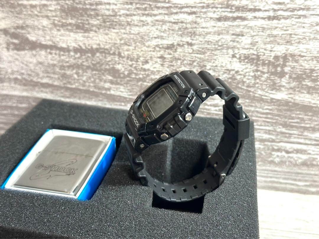 CASIO G-SHOCK DW-5300 希少レア　ZIPPOセット CASIO G SHOCK DW 5300 Rare Rare ZIPPO Set From Japan