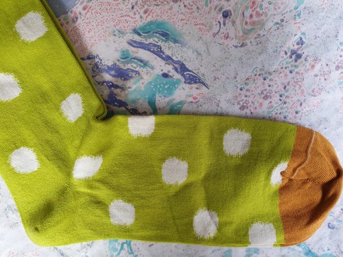 Bonne Maison France Cotton Calf Socks Polka Dot Chartreuse Medium UK 3-5 EU35-38 - Picture 3 of 4