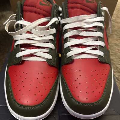 nike dunk green and red brand new without box !!!