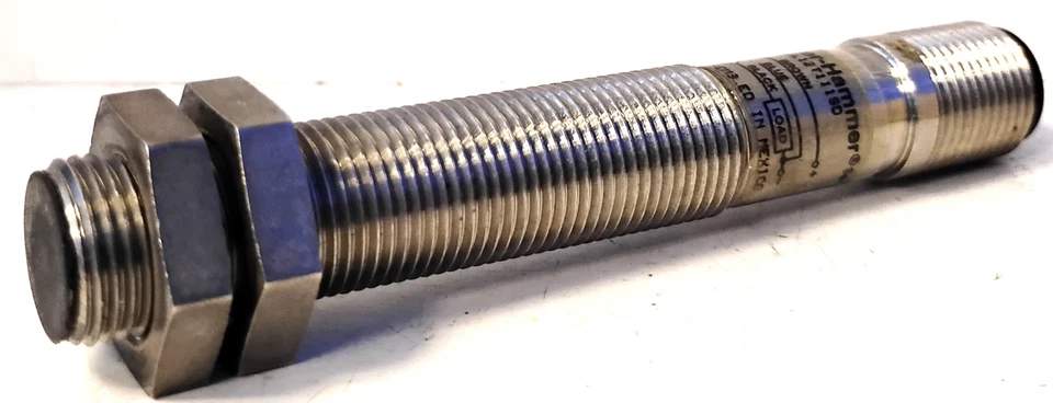 Cutler-Hammer E57LBL12T111SD 10-50 V DC Shielded Inductive Proximity Sensor - Image 3 of 3