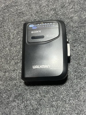 vintage Sony Walkman WM-FX101 Portable Radio AM/FM Cassette Player