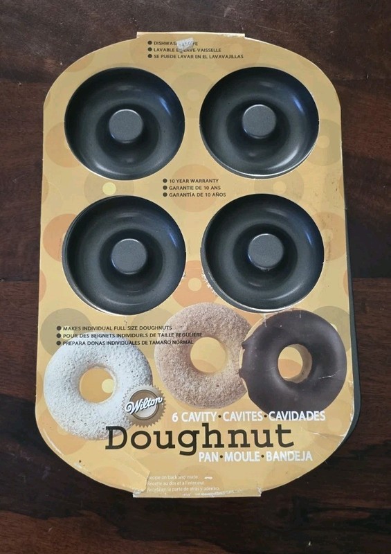 Wilton 6-Cavity Non-Stick Round Metal Doughnut Pan, Black, Dishwasher Safe
