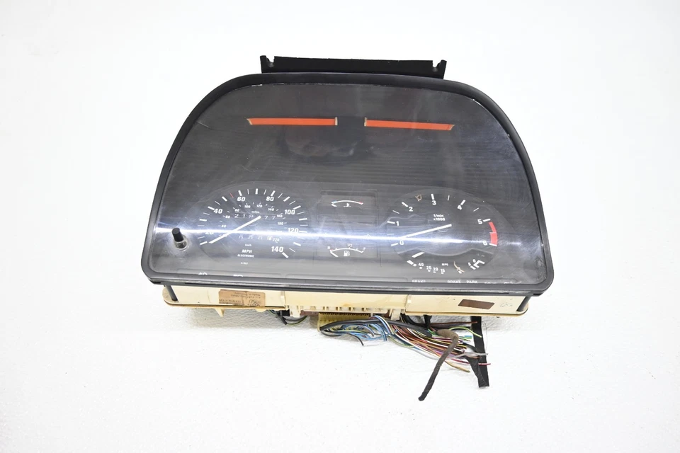 ⭐82-88 Bmw E28 Serie 5 Cuadro Instrumental Velocímetro Medidores Unidad de Pantalla Fabricante Original Foto 3 de 4