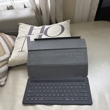 Apple Magic Keyboard Folio Case for iPad Pro 12.9 Black A1636 Integrated Stand