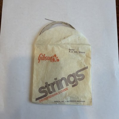 1 NOS  Vintage Gibson Guitar String -  A or Fifth, Wound 