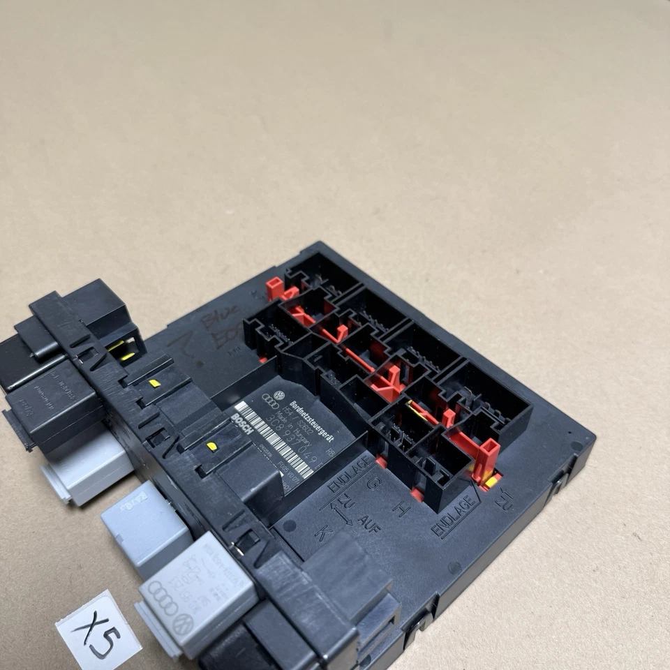 MÓDULO DE CONTROL DE CARROCERÍA DE CONEJO VOLKSWAGEN PASSAT CC JETTA GTI EOS R32 3C8937049E X5 Foto 4 de 4