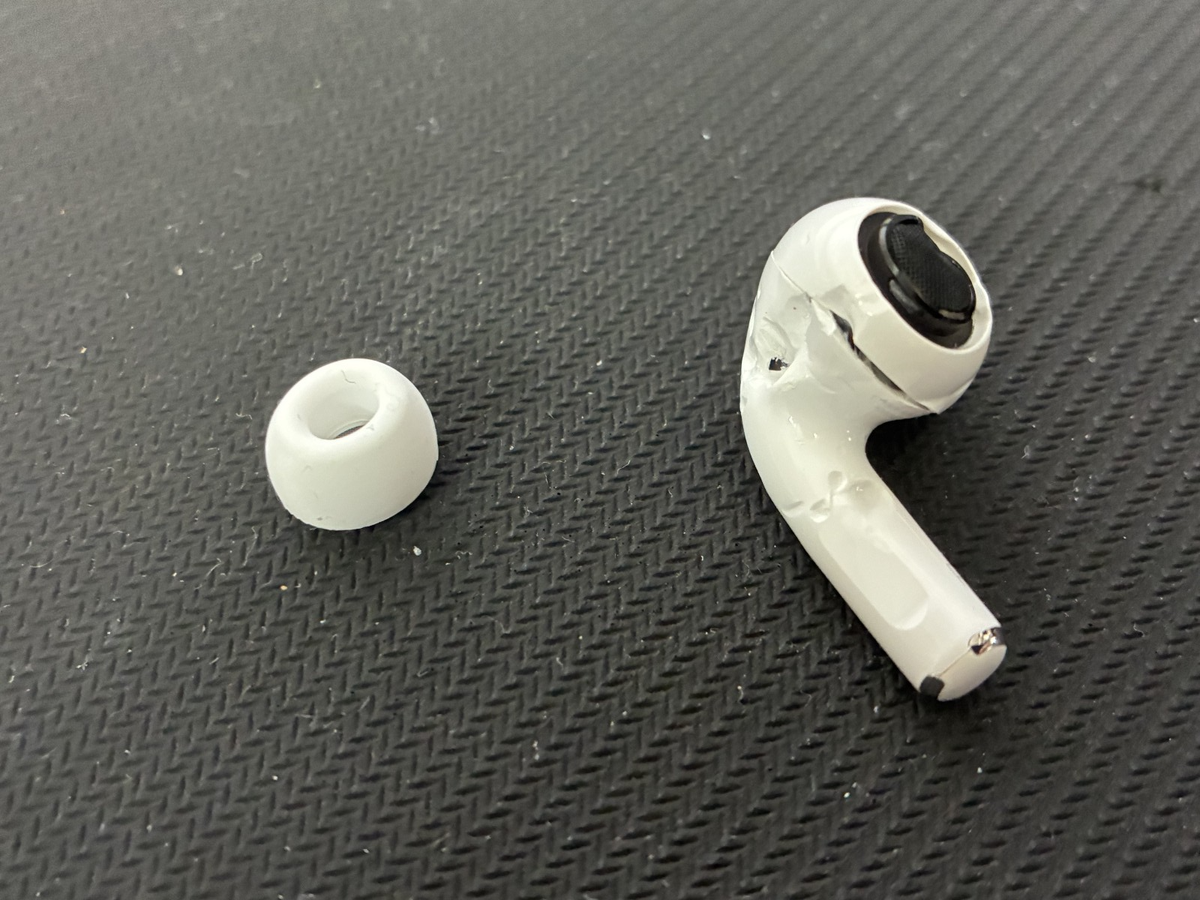 Original Apple AirPods Pro 2nd USB-C Replacement RIGHT ( A3047