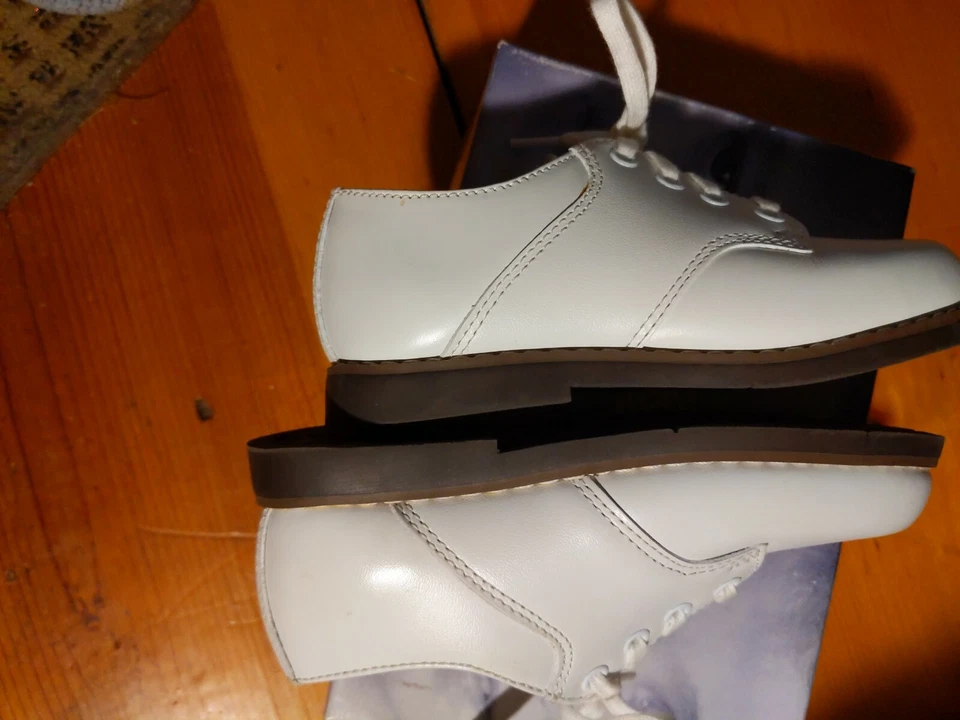 Stride Rite Toddler Boy Classic Saddle Oxford Shoe White Leather Size 8.5 M - Image 2 of 4