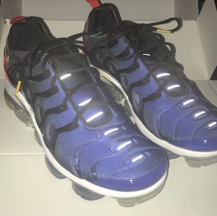 Size 11 - Nike Air VaporMax Plus Live 