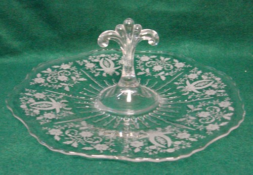 Viking PRELUDE Center Handle Tidbit Tray SCALLOPED EDGE More Items Available - Picture 2 of 3