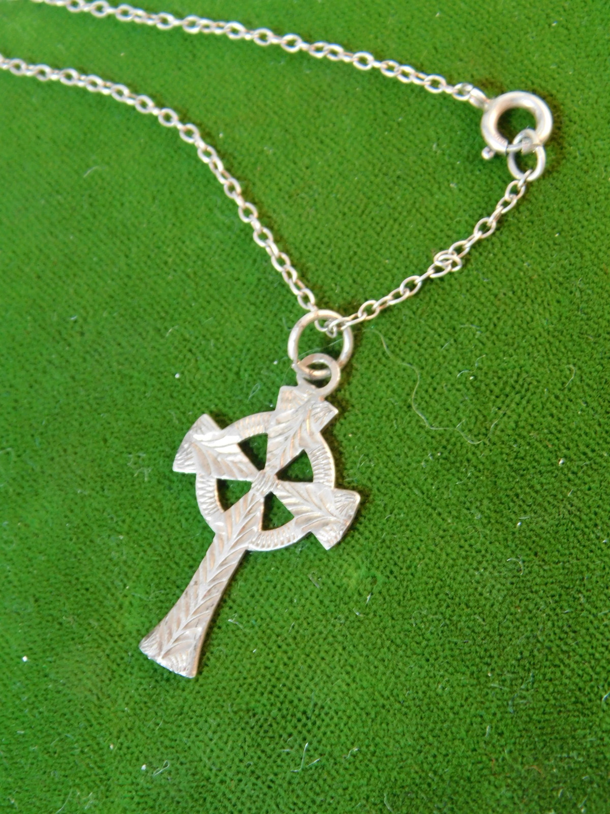 Médaillon Ovale En Argent Sterling Gravé Deux Faces - Vintage, 2.6g, Avec Loquet, Occasion