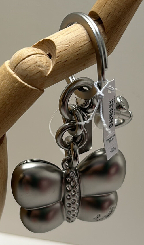 🐼💦 Coach CH842 🐼💦 Silver Butterfly Key Chain Bag Charm