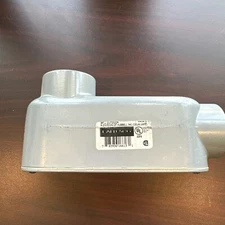 RACO INCORPORATED #EALB-5CG 1-1/2"Oval Conduit Body,No RLB150