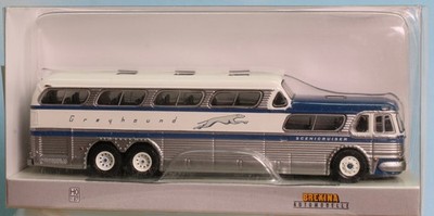 Brekina 61300, Spur H0 / Maßstab 1:87, GMC Scenicruiser Busmodell Greyhound
