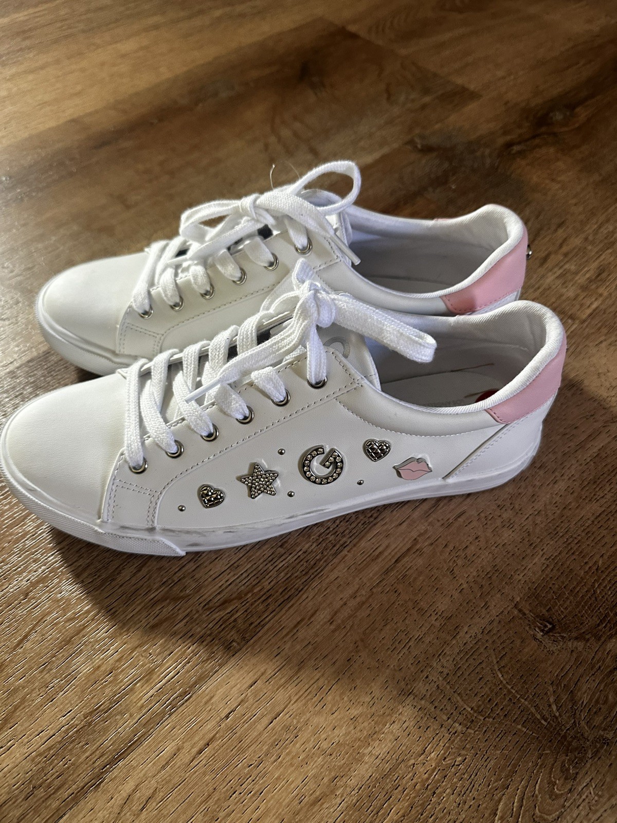 Womens Size 10 White Pink Embellished Low Top Lace Up Sneakers
