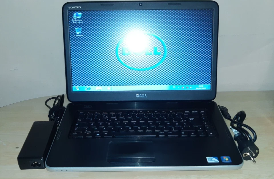PC PORTABLE DELL VOSTRO 2520 Celeron @ B820 WINDOWS10 SUITE OFFICE CHARGEUR - Photo 3/4