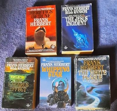 Lot Of 5 Vintage Frank Herbert Paperbacks (See Description For Titles)