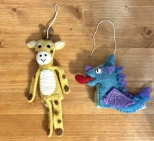 dZi 100% Wool Felted Wild Woolies Giraffe & Dragon Finger Puppet Ornament