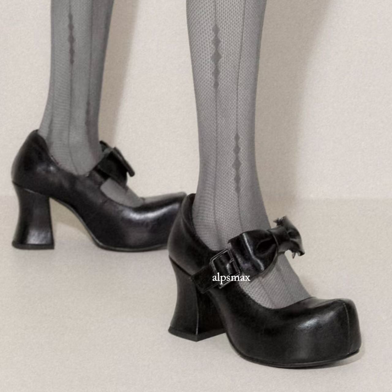 Retro Women's Bowknot Buckle Platform Round Toe High Block Heels Mary Jane Shoes