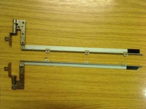 Display Scharniere R & L FS AMILO Pa 2510