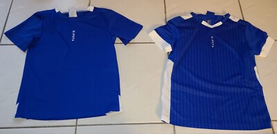 2 Fußball-Trikots, Marke Kipsta/Decathlon, Gr. 123_130 cm, Farbe blau-weiß