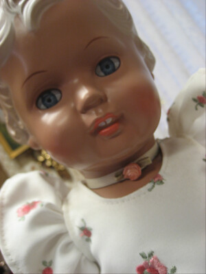 Vintage German Schildkrot-Puppen Reproduction Erika 18  Turtle Mark 46 Hang Tag