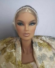 Vanessa Perrin Graceful Reign NRFB