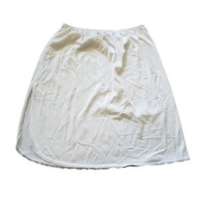 VASSARETTE Ivory Nylon Half Slip, Touch Of Lace Style 11-122 - Size XL 24"