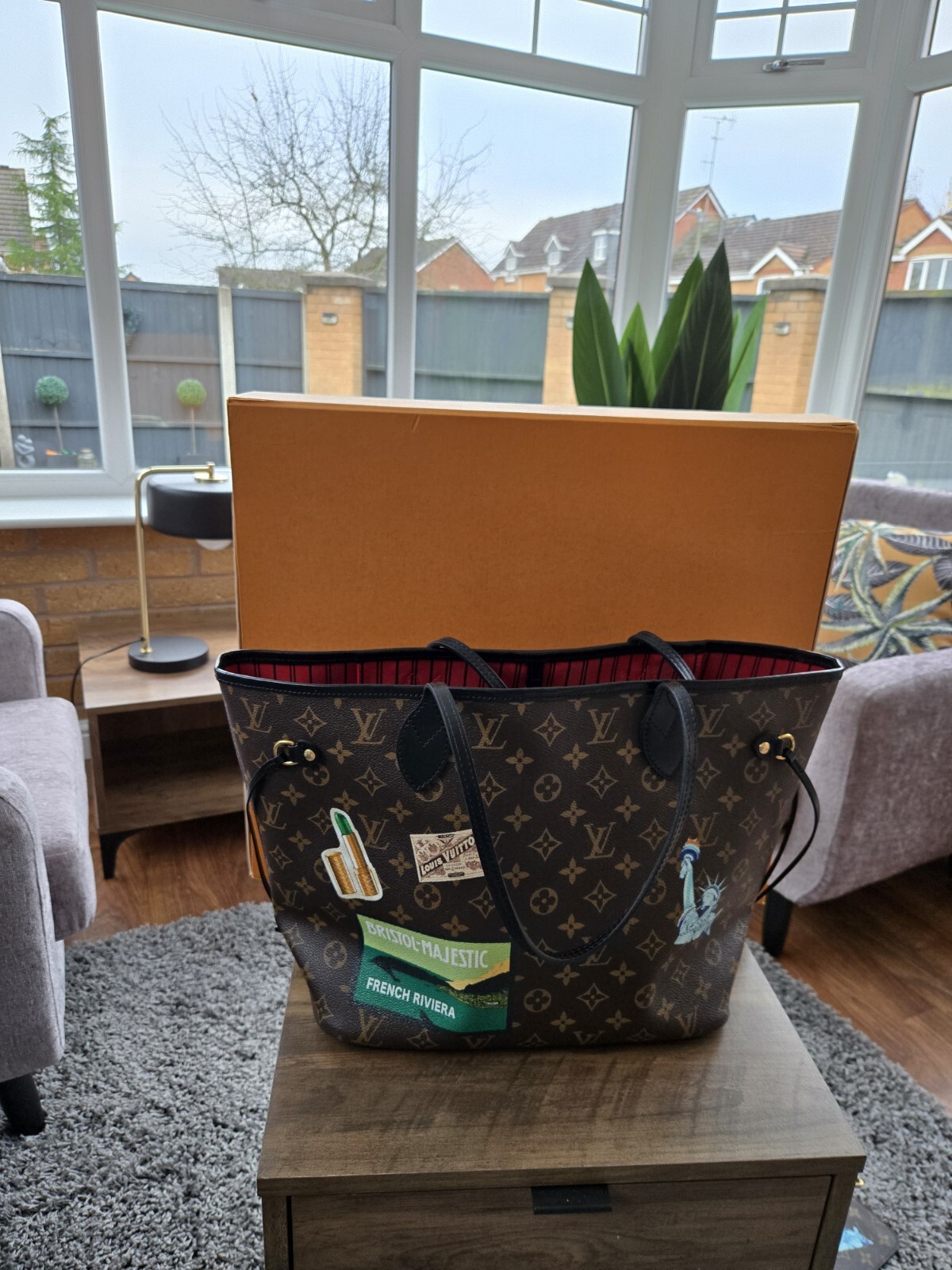  Louis Vuitton limited edition World Tour Neverfull Mm With Pouch And Box