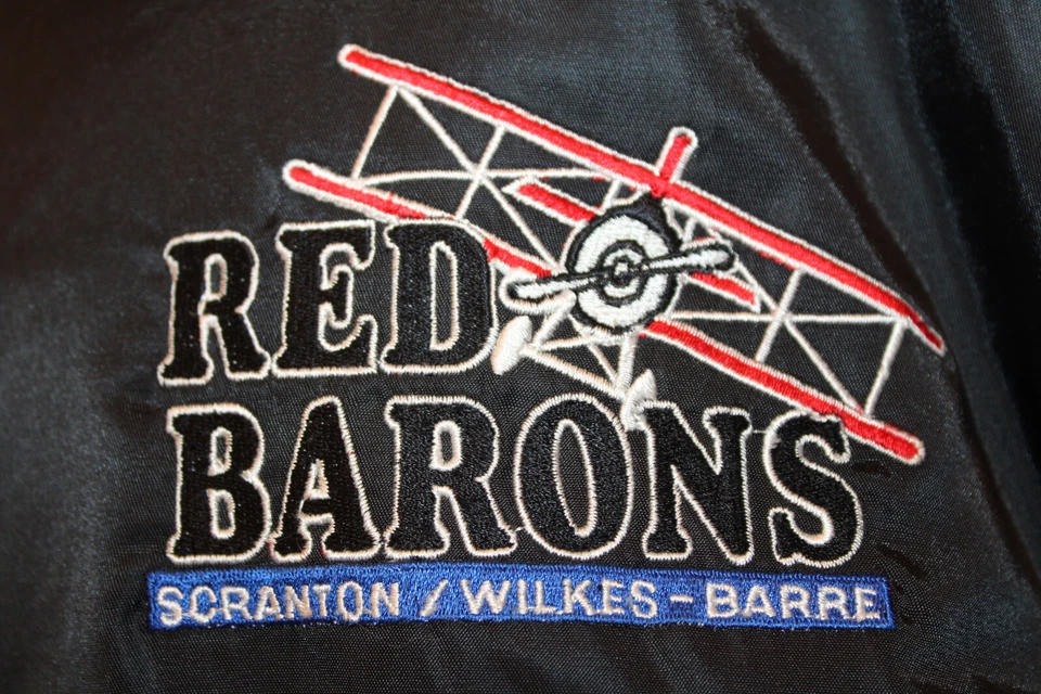 Chaqueta PRO PLAYER Para Hombre L Negra Roja Scranton Wilkes Barre Red Barons Puffer De Colección Foto 3 de 4