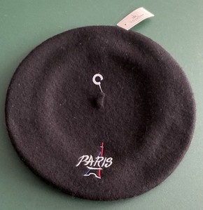 Vintage Disneyland Paris Exclusive Mickey Mouse Wool Beret Hat – Collectable Rare Vintage French Mickey Mouse Beret Soft Plush Walt  main image 4