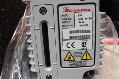 Edwards RV3 Rotary Vane Vacuum Pump 1-Phase 100/200V 50/60Hz A652-01-904