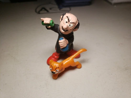 The Smurfs Gargamel w/ Azrael Cat Figure Vintage 1978 Collectible PVC Smurf Set