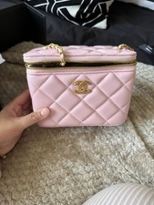 Ladies Pink Quilted Leather Crossbody Bag Gold Chain Strap Zip, Dust Bag Box