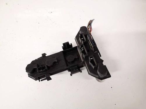 1j6945257 Lampenträger Rücklicht Rückleuchte innen Heckklappe  DE1896589-02