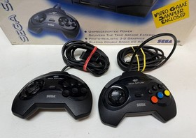 Sega Saturn Console MK-80000 Bundle w/ Box & 2 Controllers - Powers On