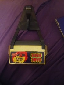 Nintendo NES Game Genie Video Game Enhancer Galoob Progaming manual  & codebook