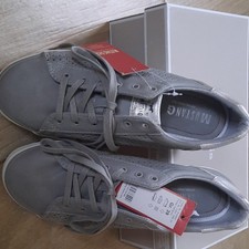 Mustang Damen Sneaker Grau EU 39 -neu- 