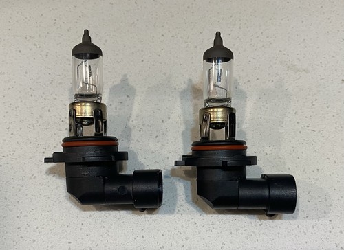 SYLVANIA HB4 9006 Headlight Bulb, 12V, 55W. - Picture 3 of 9