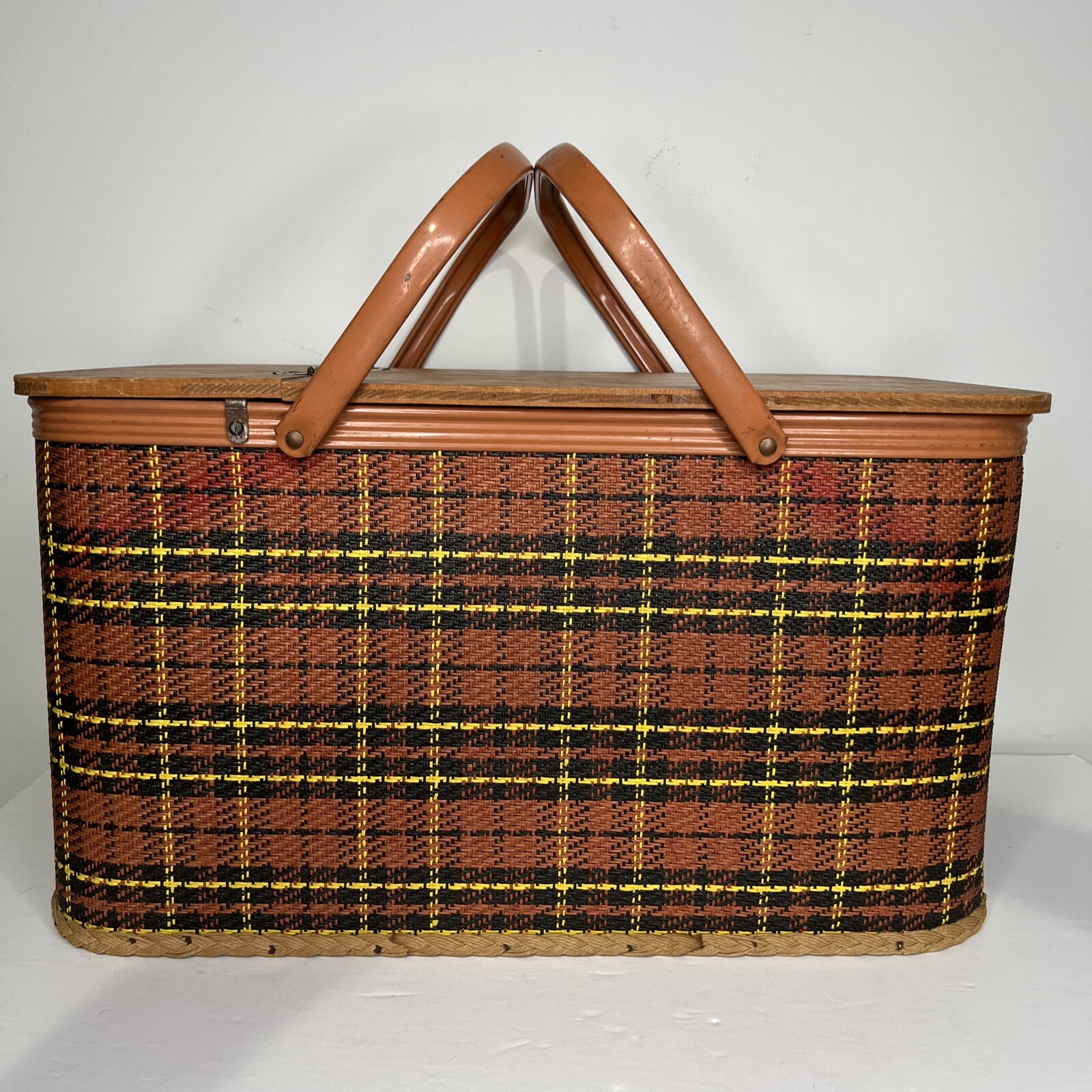 Vintage Picnic Basket Tartan Red Plaid REDMON PERU IND Hinged Lid Swing Handles eBay