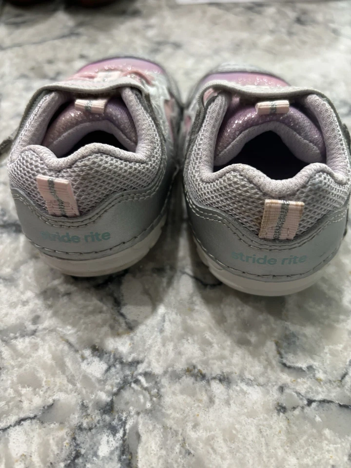 Stride Rite Talla 3 1/2 Niño Pequeño EE. UU. Púrpura/Rosa  Foto 4 de 4