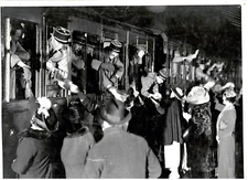 1935s France Director: Anatole Litvak P. Aumont movie scene unknown actors 222