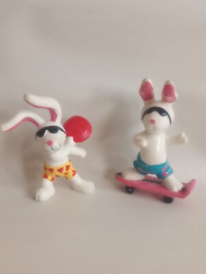 Cake Topper Beach Bunnies Figurine Bunny Skateboard PVC Figure Applause 1989 