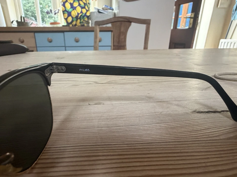 Ray-Ban Clubmaster Sunglasses Full Rim Black Frame Green Tinted Glass W0365, photo 2 of 4