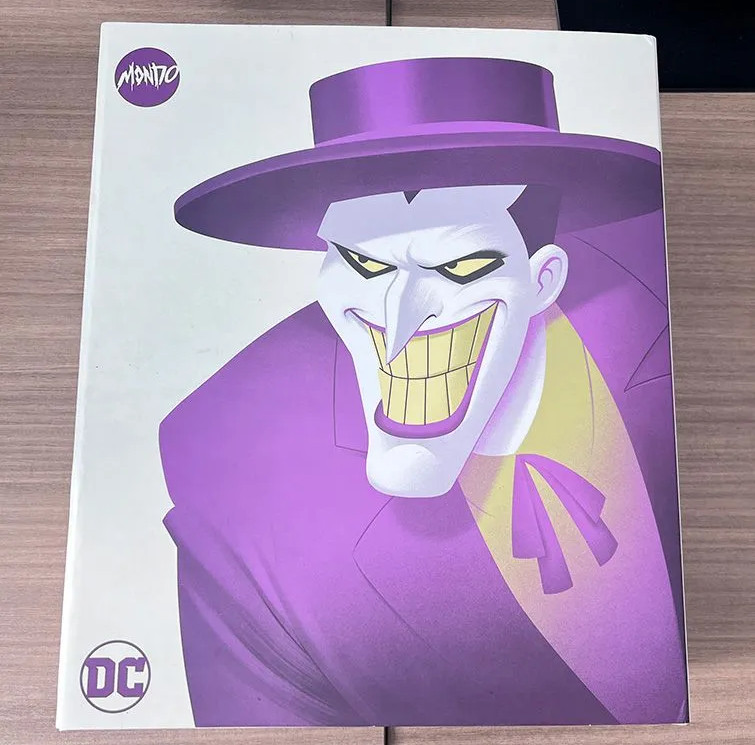 Mondo DC Animated Joker 1:6 Action Figure (Regular Ed.) - 12 Inch, Ltd. Ed. Gift