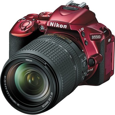 Nikon D5500 Digital SLR Camera Red w/ Lens, Battery & Charger Near